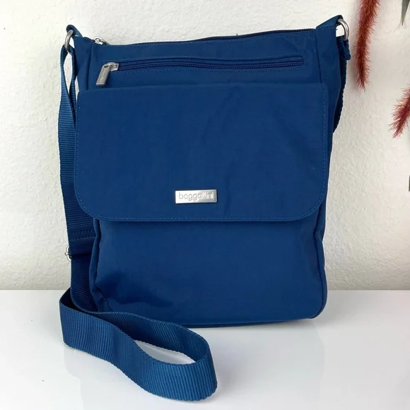 Baggallini Navy Nylon Practical Adjustable Crossbody Town Bagg - Picture 1 of 14
